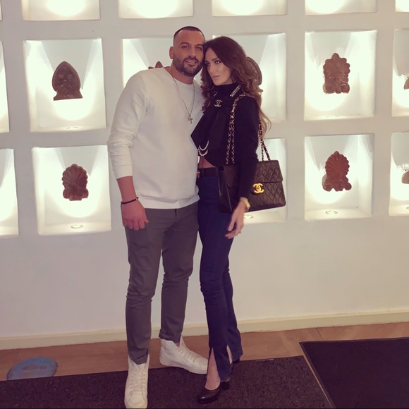 Meet your Posher, Kiki - Picture 8 of 16